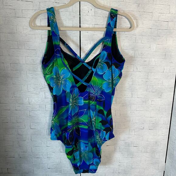 Croft & Barrow women’s one piece swimsuit floral crisscross back plus size - Picture 2 of 11